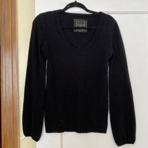 Cashmere small balloon sleeve sweater